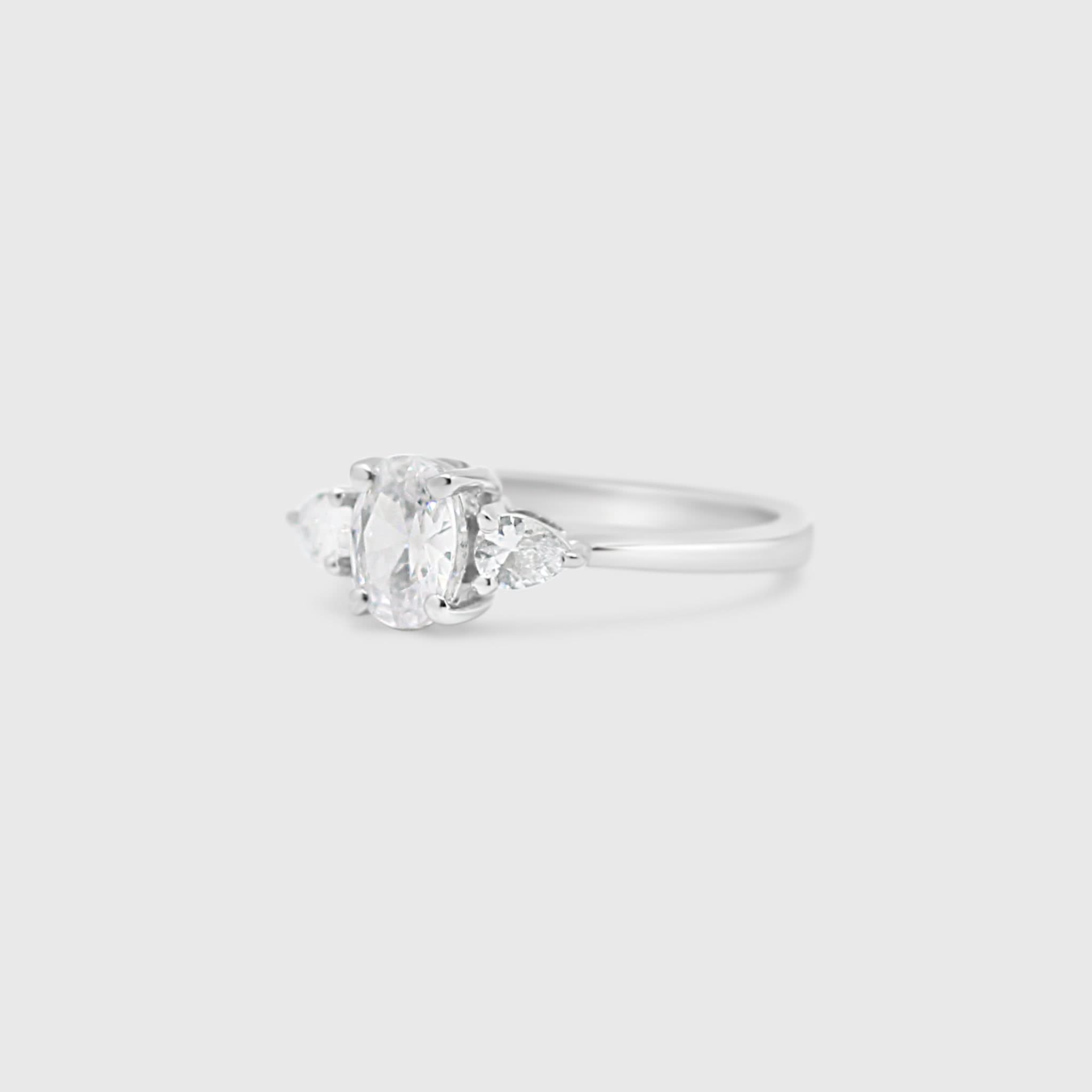 "Amanda" Ring - Diamond Collection