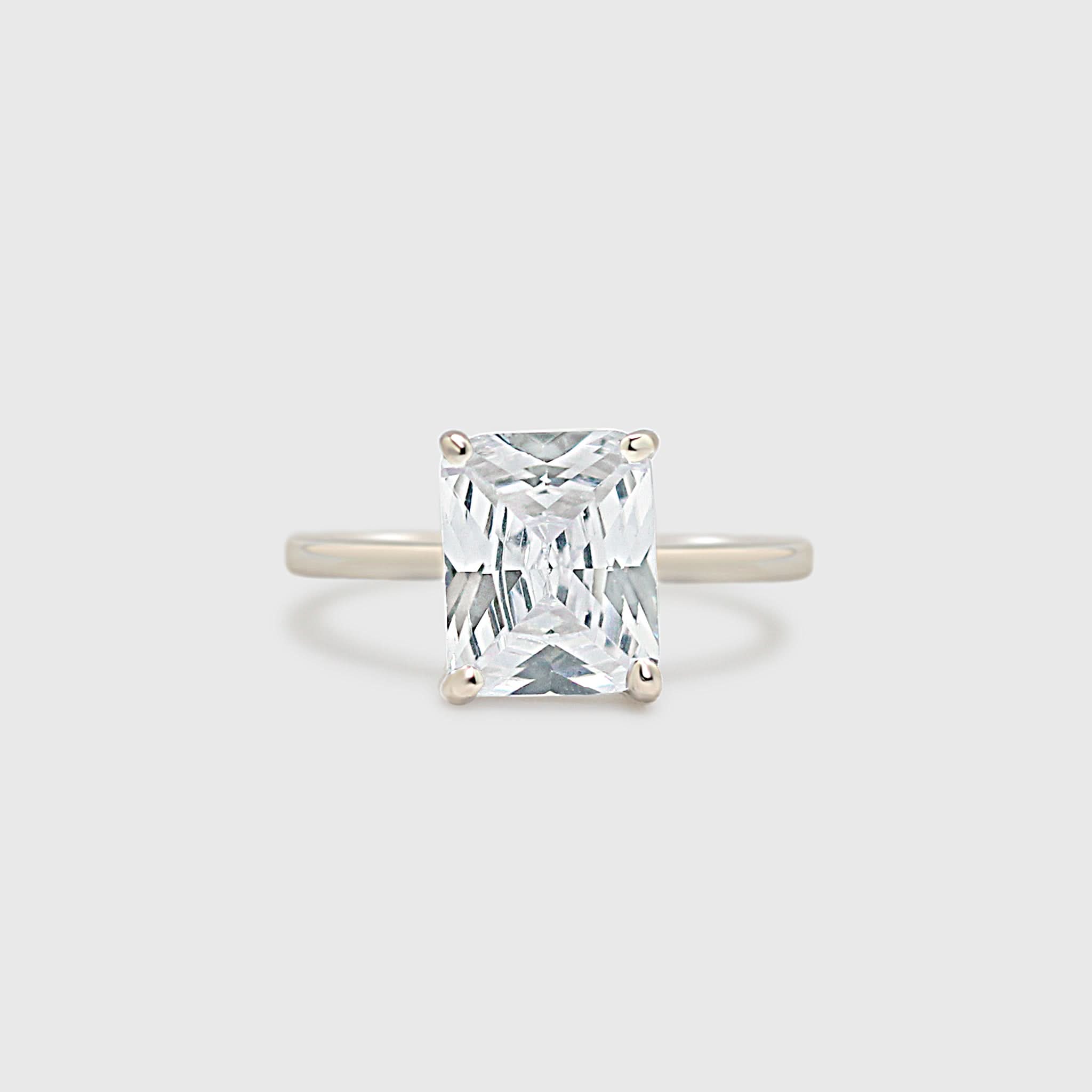 "Hannah" Ring - Moissanite Collection