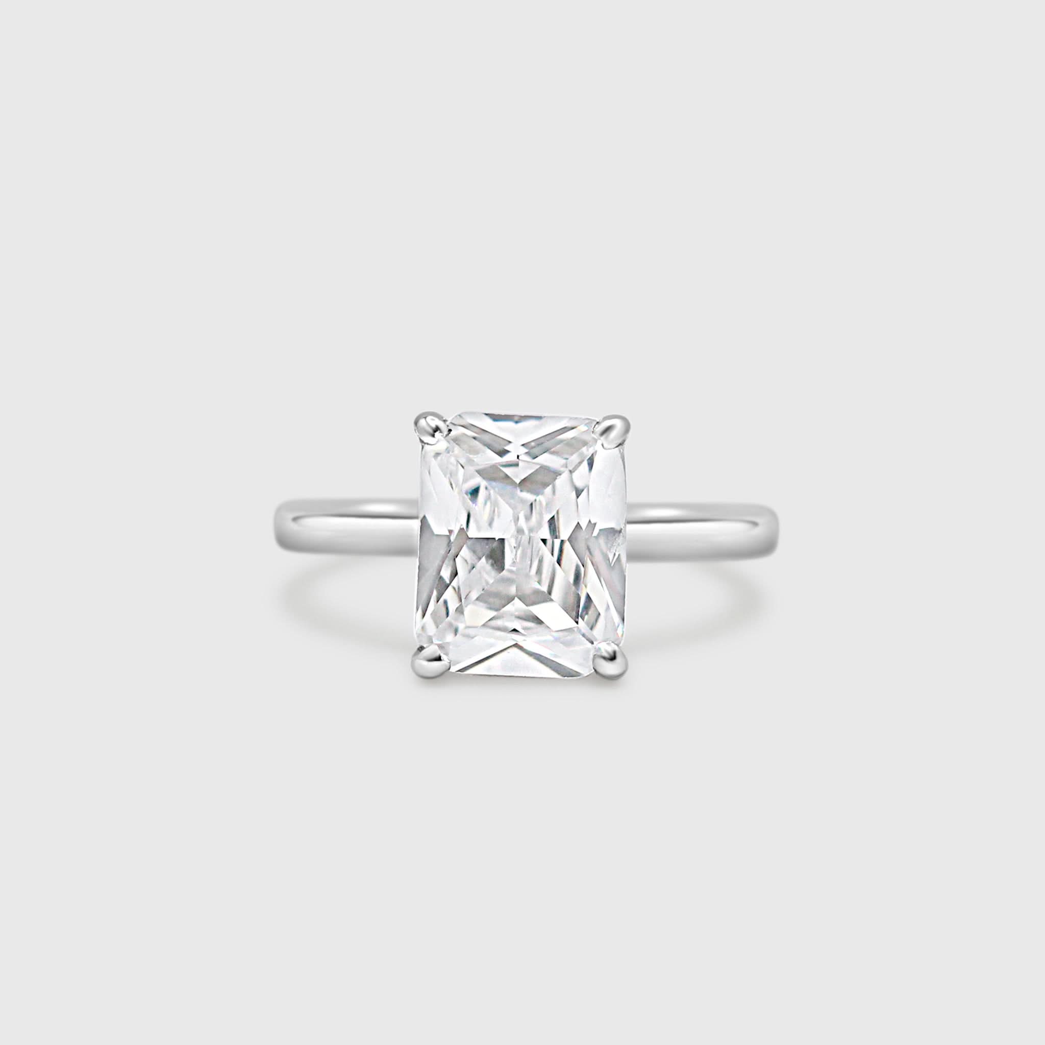 "Hannah" Ring - Moissanite Collection