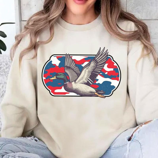 4th July Duck Hunting Red White & Blue Camo Unisex Sweatshirt, Duck Call Independence Day Tee, Patriotic T-shirt Gift for Hunting Lovers
