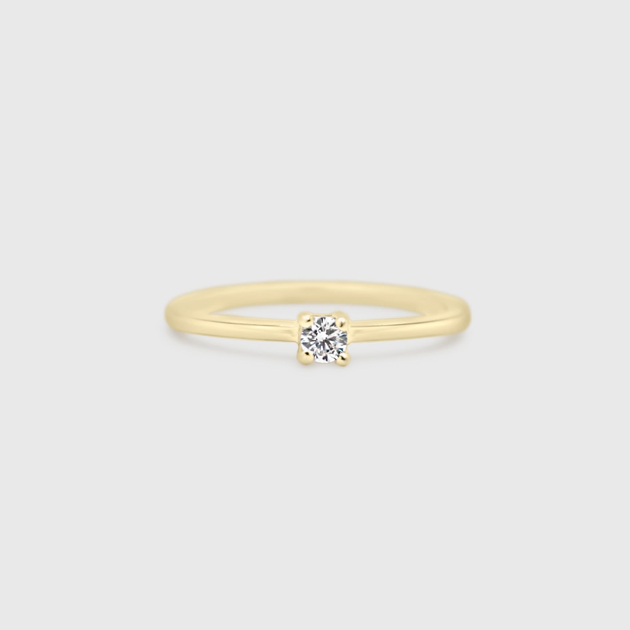 "Hazel" Ring - Diamond Collection