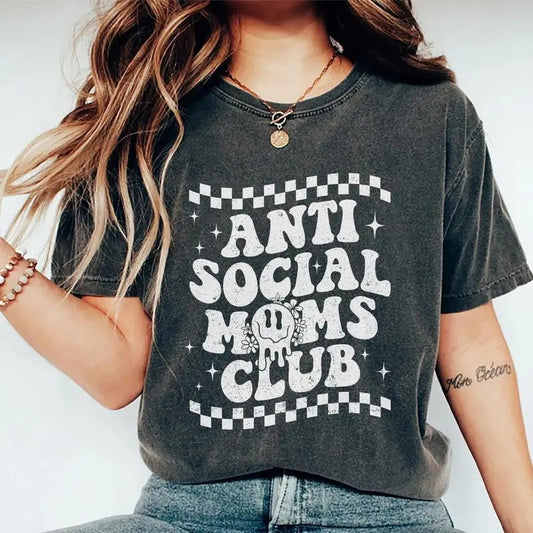 Anti Social Moms Club Vintage Tees, Antisocial Mom Vintage Graphic Tee Women, Mom Life Unhinged Shirts, Adult Humor Mama T-shirts For Women, Shirts For Mom, Mother's Day Gifts, Women's Tops, Womenswear, Cotton Fabric Relaxed Fit Chic Style