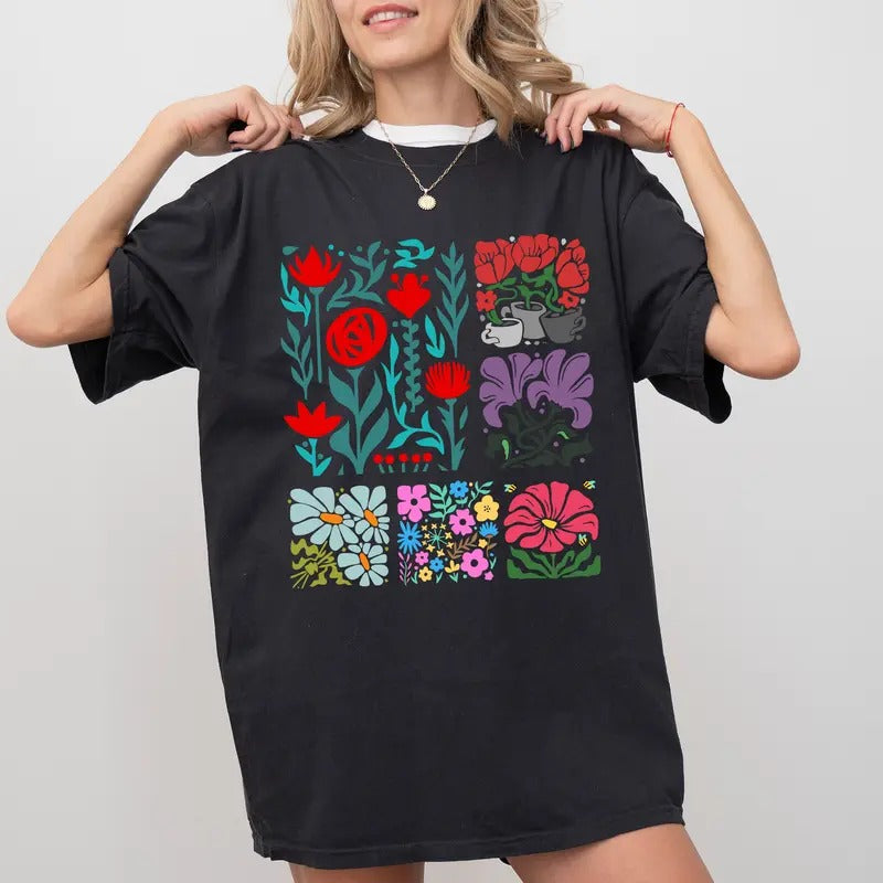 Boho Wildflowers Shirt, Floral Nature Graphic Printed Tee, Art Nouveau Art Deco Unhinged Shirt, Retro Flowers Life T-shirt, Nature Lovers Tee, Flowers Outfit, Comfy Fabric Graphic Tee, Women's Tops, Womenswear, Cotton Fabric Relaxed Fit Chic Style