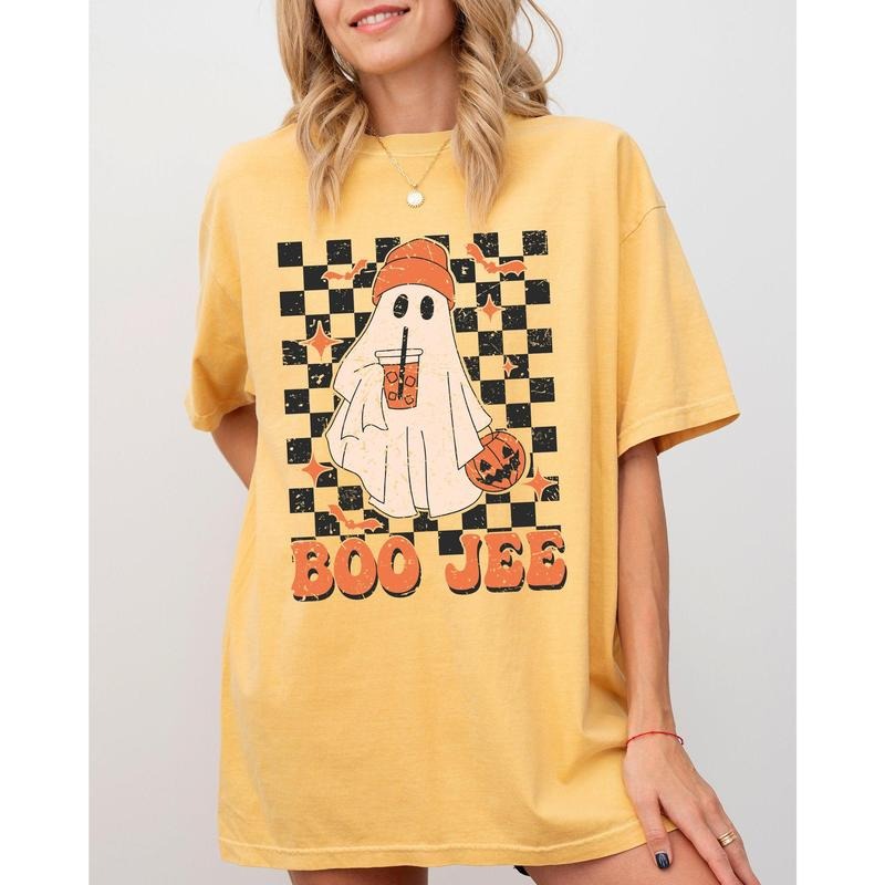 Boo-Jee Ghost, Checkered, Retro, Halloween, Coffee Drink Shirt, Women's Comfort Color Tee, Tshirt