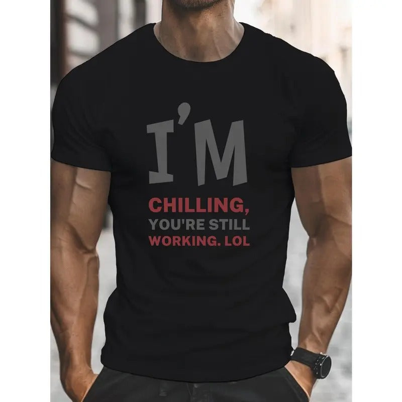 Chilling Working Print, Men's Round Crew Neck Short Sleeve Tee, Casual T-Shirt Casual Comfy Lightweight Top For Summer Made in USA
