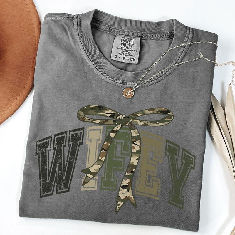 Comfort Colors Hunting Wifey Camo Coquette Bow Shirt, Retro Hunting Season T-Shirt, Womens hunting shirt, Old School Camo Shirt Tee