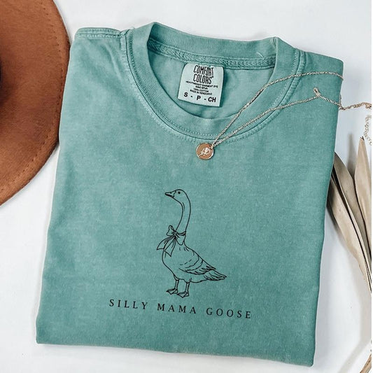 Comfort Colors One Silly Goose Mom Shirt, Mama Goose Coquette Bow Shirt, Silly Goose Birthday Party Outfit, Unisex T-Shirt