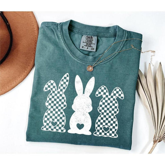 Comfort color Retro Easter Bunny Shirt, Womens Easter Bunny Gift, Cute Easter Day Shirt, Bunny Lover Shirt, Teacher Easter Shirt, Bunny Graphic Tee