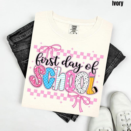 Cutesy First Day Comfort Colors T-Shirt 'NLB'