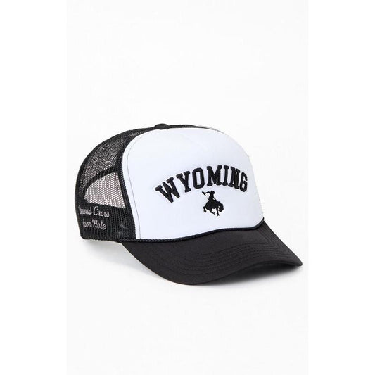 Diamond Cross Ranch Men's Wyoming Trucker Hat