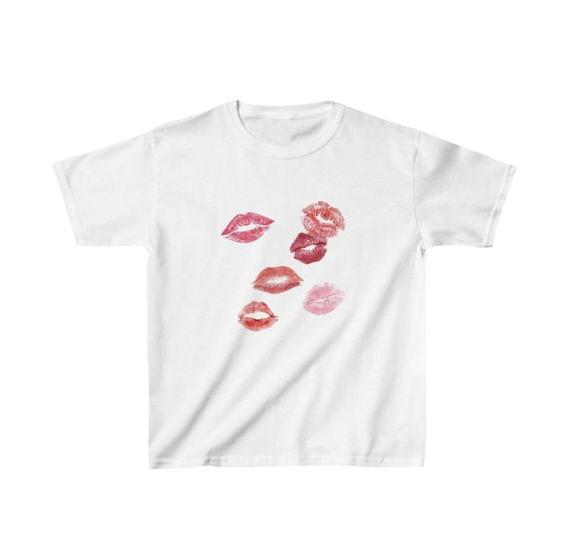 Lipstick Kisses Baby Tee  Y2K Graphic Baby Tee, 90s Baby Tee, Graphic Shirt Crop, Coquette, Vintage Design - graphic baby tee  - Womenswear