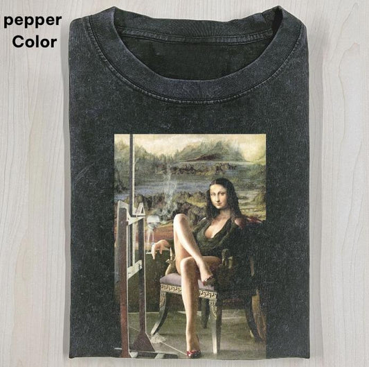 Mona Lisa is hot and smoking Graphic Tee, MONA LISA T-SHIRT, the moaning lisa, Funny Graphic T-shirt, Unisex Movie Shirt Menswear Womenswear