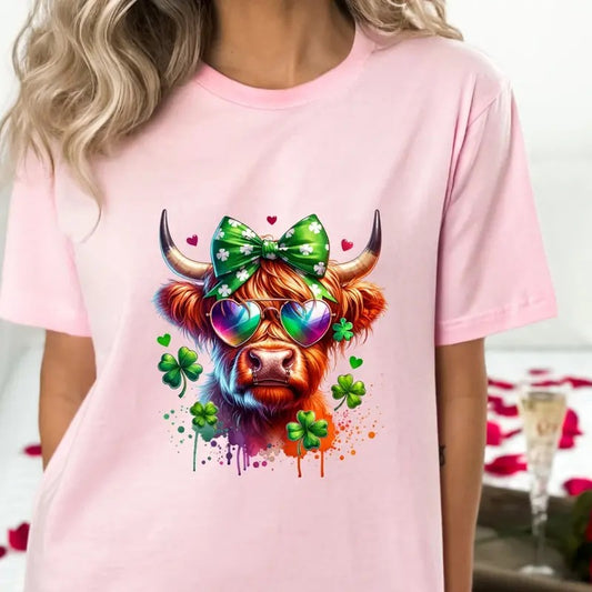 St Patrick's Day Highland Cow Shirt, Retro St Patricks Hoodie, St Patrick's Day Sweatshirt, Shamrock Sweatshirt, Hodie and Sweater, T-Shirt