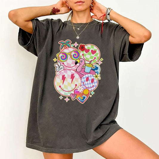 Summer Vibes Graphic Shirt, Vintage Smile Face Summer Tee, Hello Summer Tshirt, Retro Smile Face Tee, Summer Vibes Tops For Women, Tropical Summer Outfits, Holiday Beach Shirt, Comfort Cotton Womenswear, Oversized Cotton Fabric Relaxed Fit Chic Style