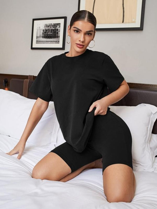 Two-Piece Set Women's Casual Outfits Short Sleeve Crew Neck Tee T-shirt and Biker Shorts Set, Black Summer Clothes Set for Daily Wear Outdoor Sports