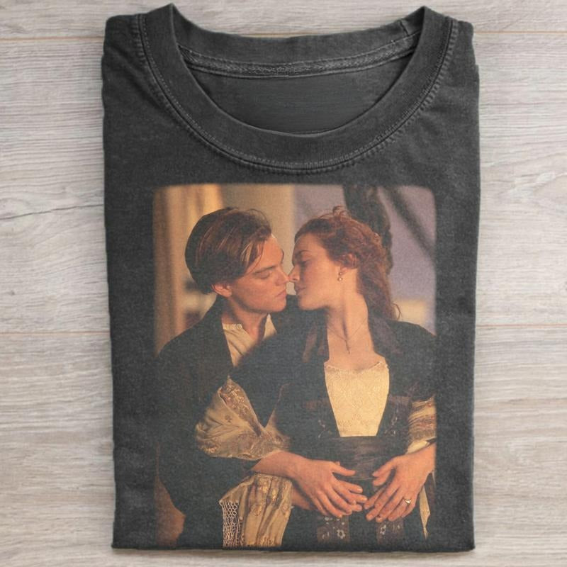 Vintage Jack Dawson and Rose Dewitt Bukater Graphic Tee - Titanic Movie Shirt - Iconic Movie Scene Shirt - Romantic Movie Shirt - Leonardo DiCaprio - Couple Shirt