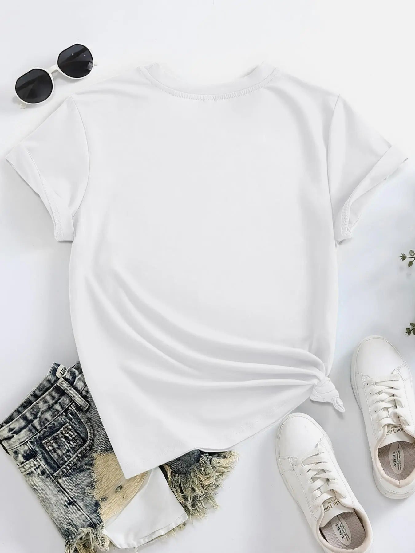 Women's   Letter Print Round Neck Tee, Fashion Casual Crew Neck T-shirt for Daily Holiday Vacation Outdoor Wear, Ladies Clothes for Summer