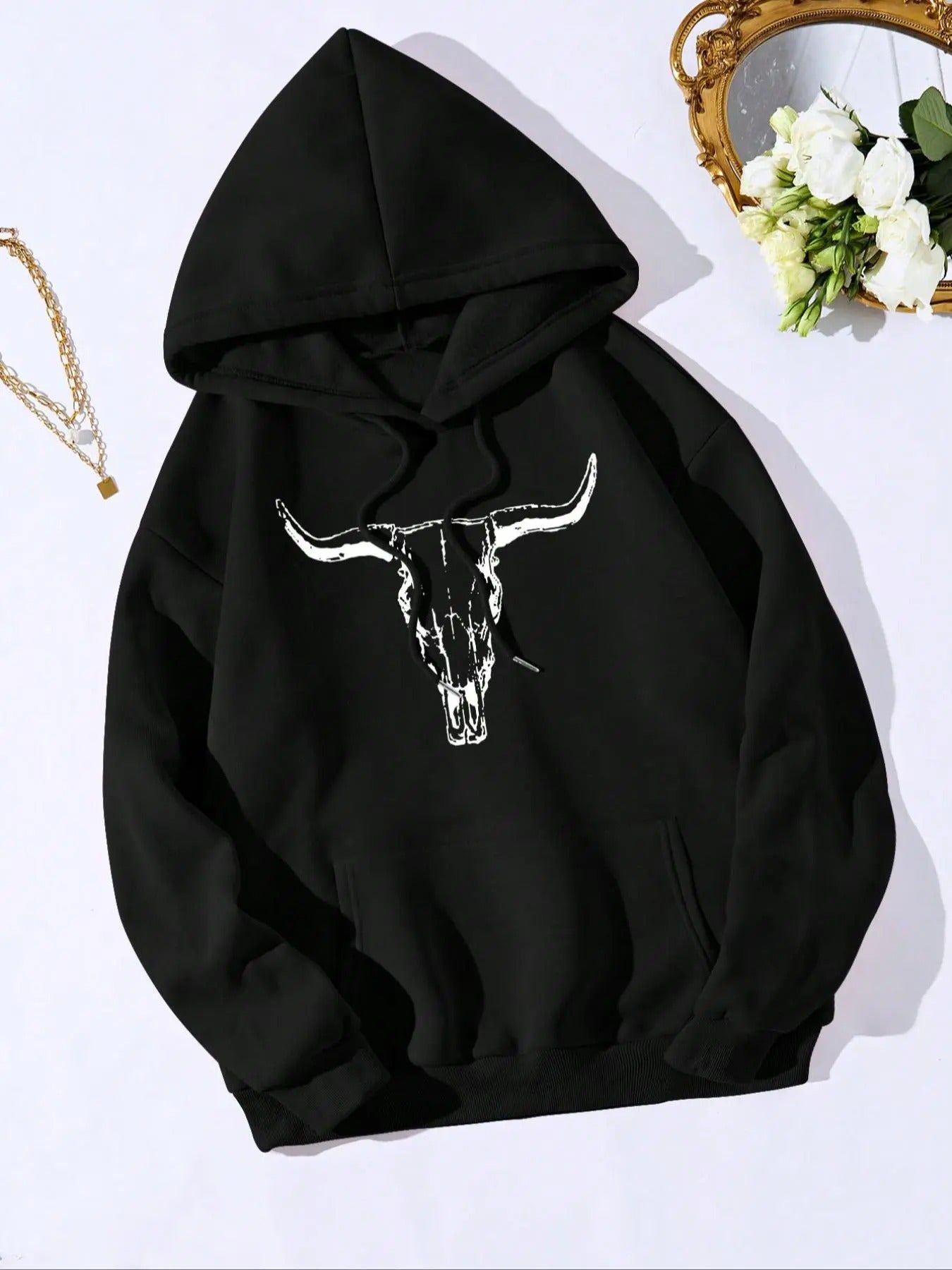 Women's Bull Head Print Drop Shoulder Thermal Lined Hoodie, Fashion Casual Drawstring Pocket Hooded Sweatshirt for Daily Holiday Outdoor Wear, Women Clothing for Fall & Winter