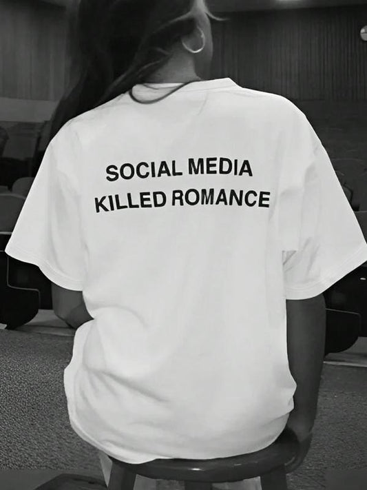 Women's Social Media Killed Romance Letter Print Round Neck Tee, Fashion Casual Crew Neck T-Shirt for Daily Holiday Vacation Outdoor Wear, Ladies Clothes for All Seasons, Top