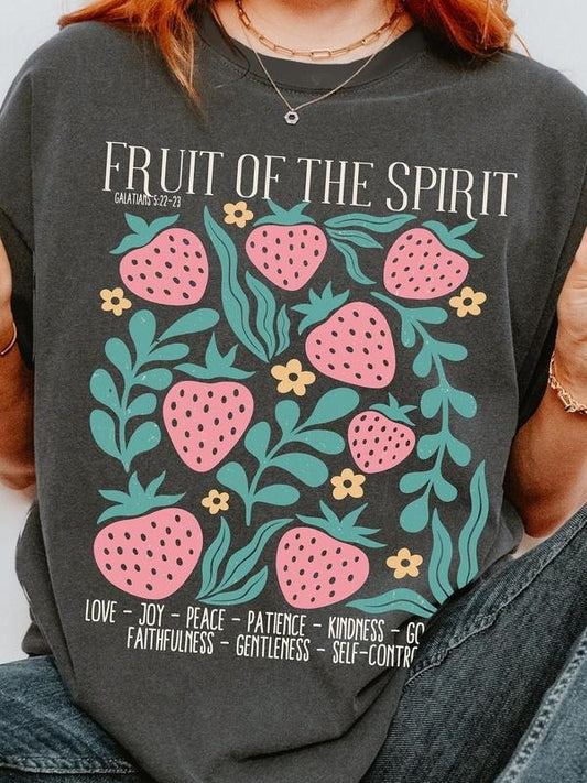 Women's Strawberry & Letter Print Round Neck Graphic Tee, Vintage Trendy Casual Short Sleeve T-shirt for Daily Wear, Ladies Summer Outfit, Top