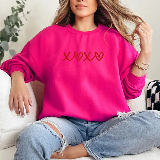 XOXO Heart Crewneck Sweatshirt Comfortable Fit Womenswear