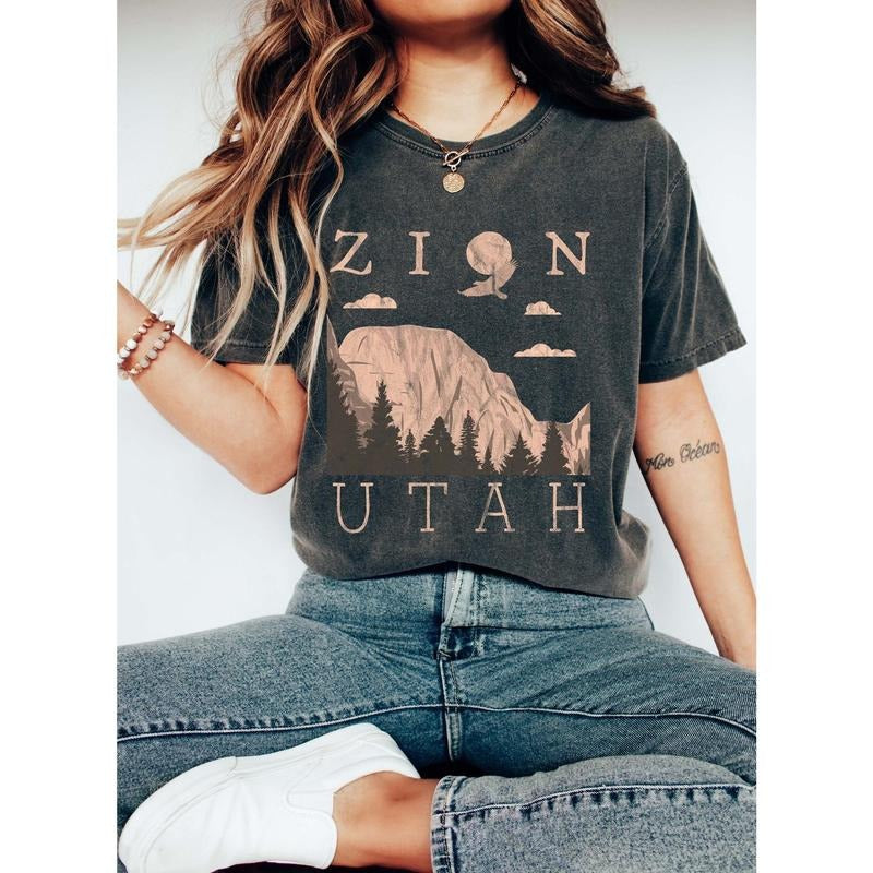 Zion National Park Boho Vintage T-Shirt